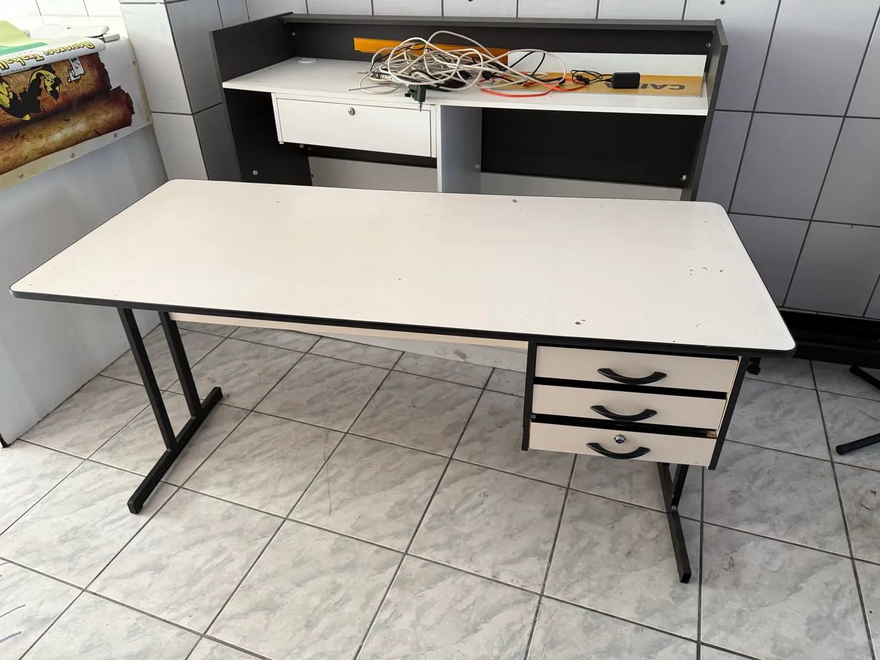 Mesa escritório 
