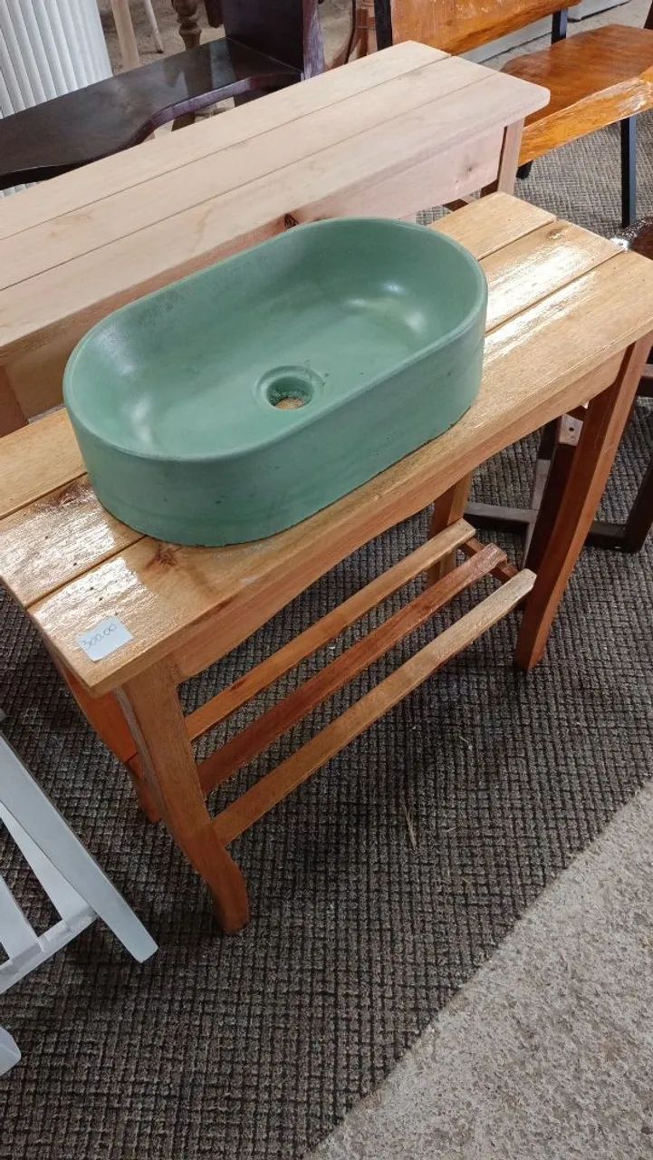 Mesa rústica charmosa para lavabo  - Foto 2