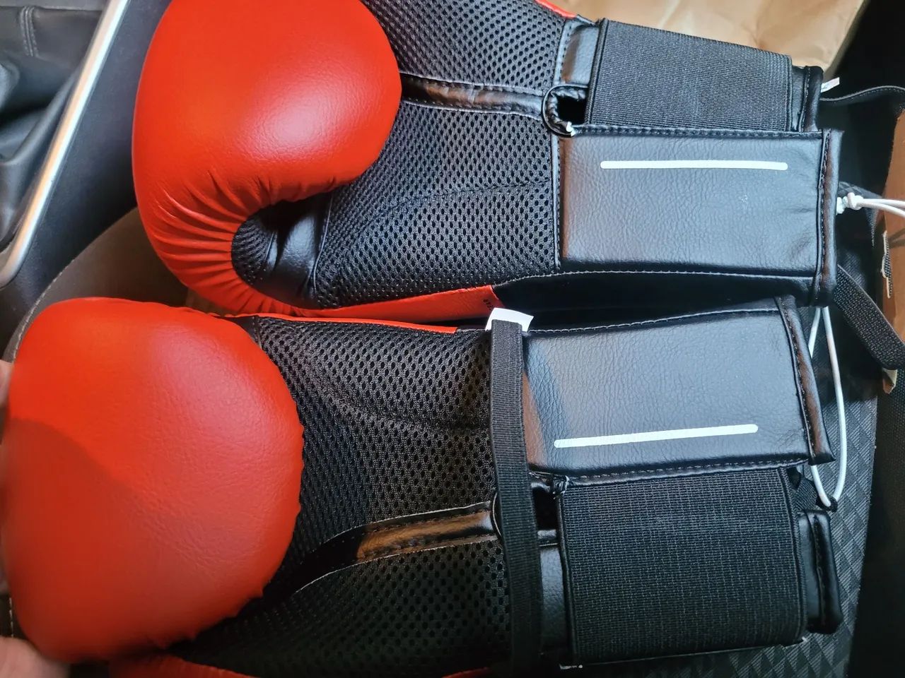 Luvas de boxe OutShock novas - Foto 2