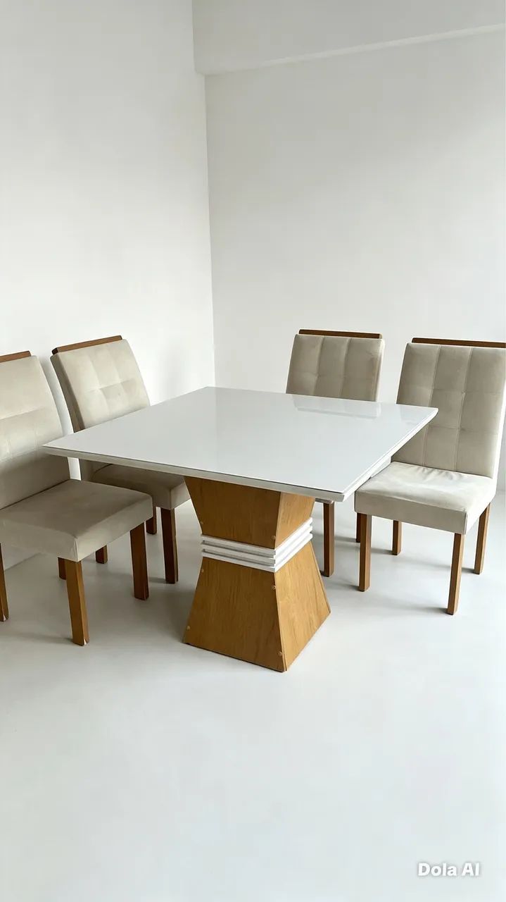 Mesa tampão de vidro 4 lugares