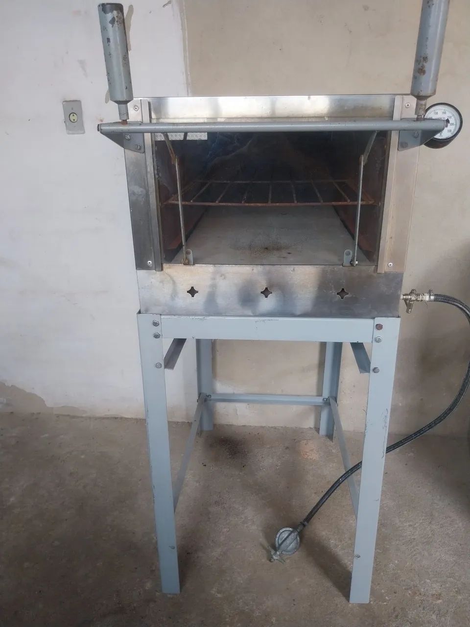 Forno semi industrial