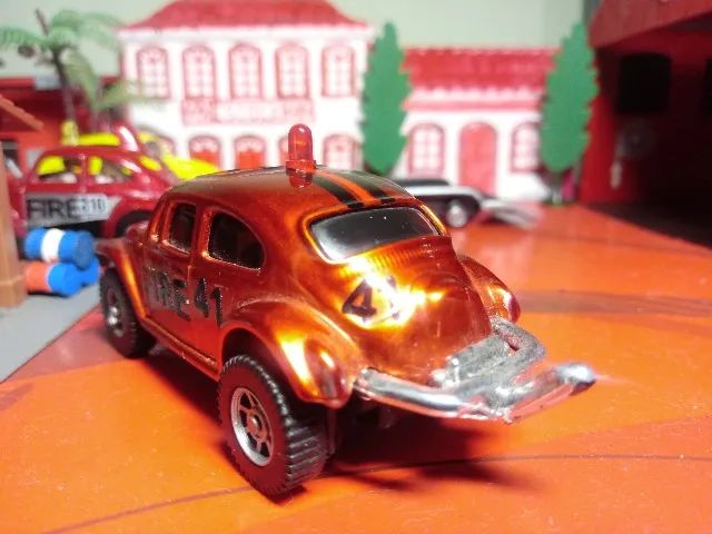 MINIATURA VW BAJA FIRE 41 ESCALA 1/64 - Foto 5
