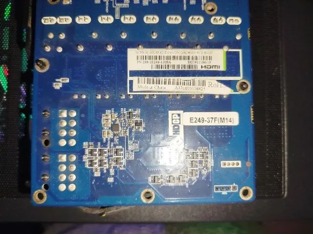 Placa de Vídeo Sapphire HD 7950 Dual-X - Foto 3