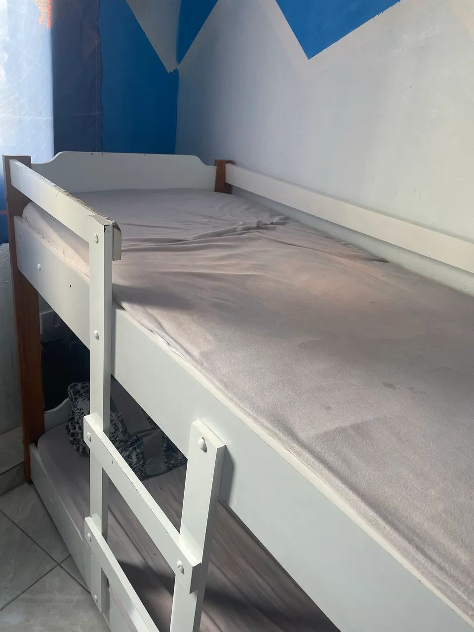 Beliche infantil com 2 colchões  - Foto 4