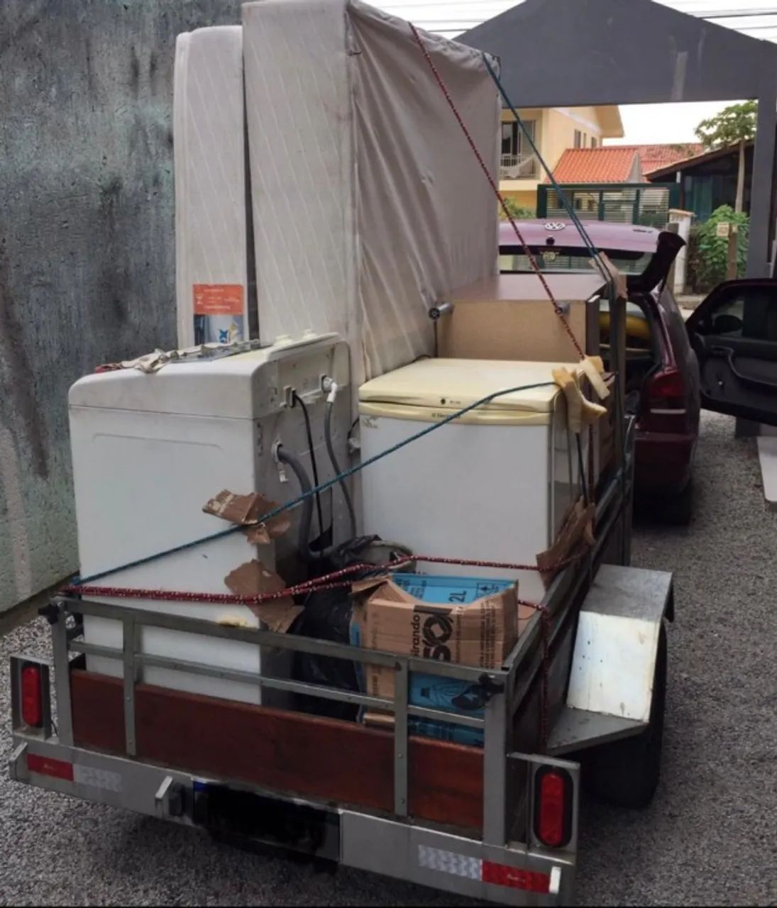 Frete entulhos /4/8/9/9/1/5/9/7/O/1/9 