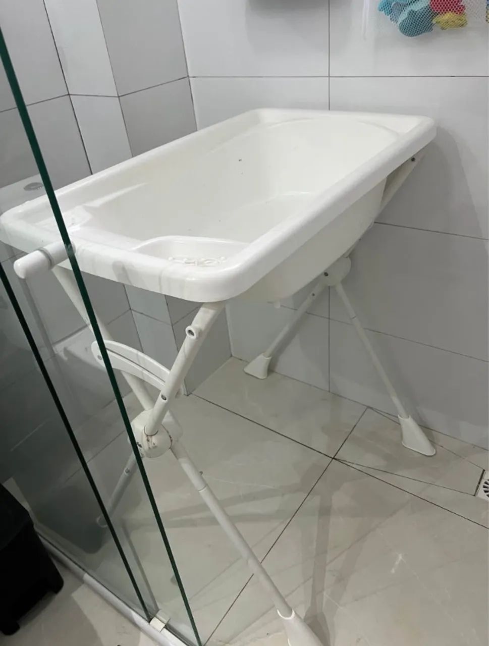 Banheira com suporte