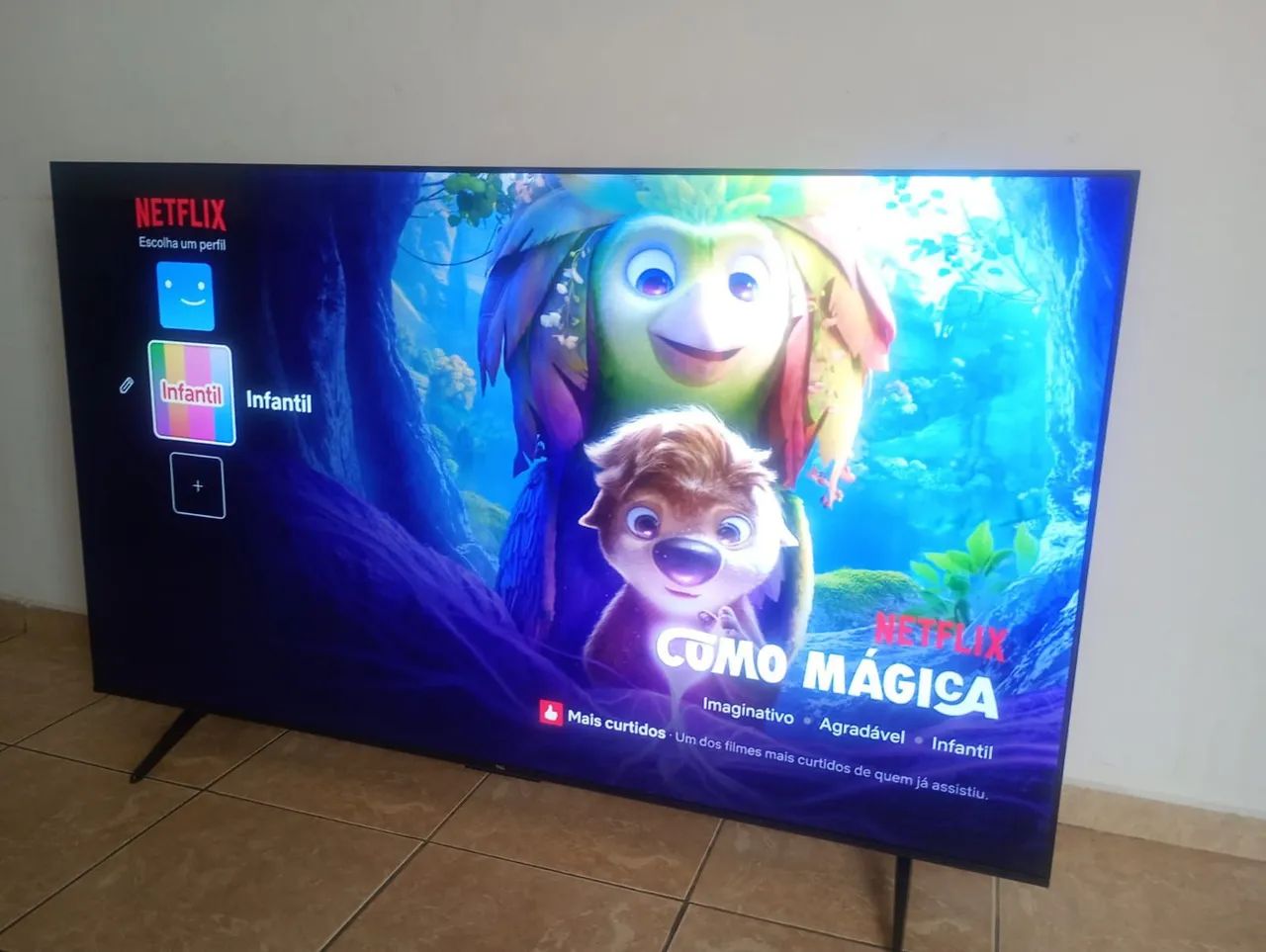 vendo ou troco essa tv 55 polegadas smart 4k  - Foto 3