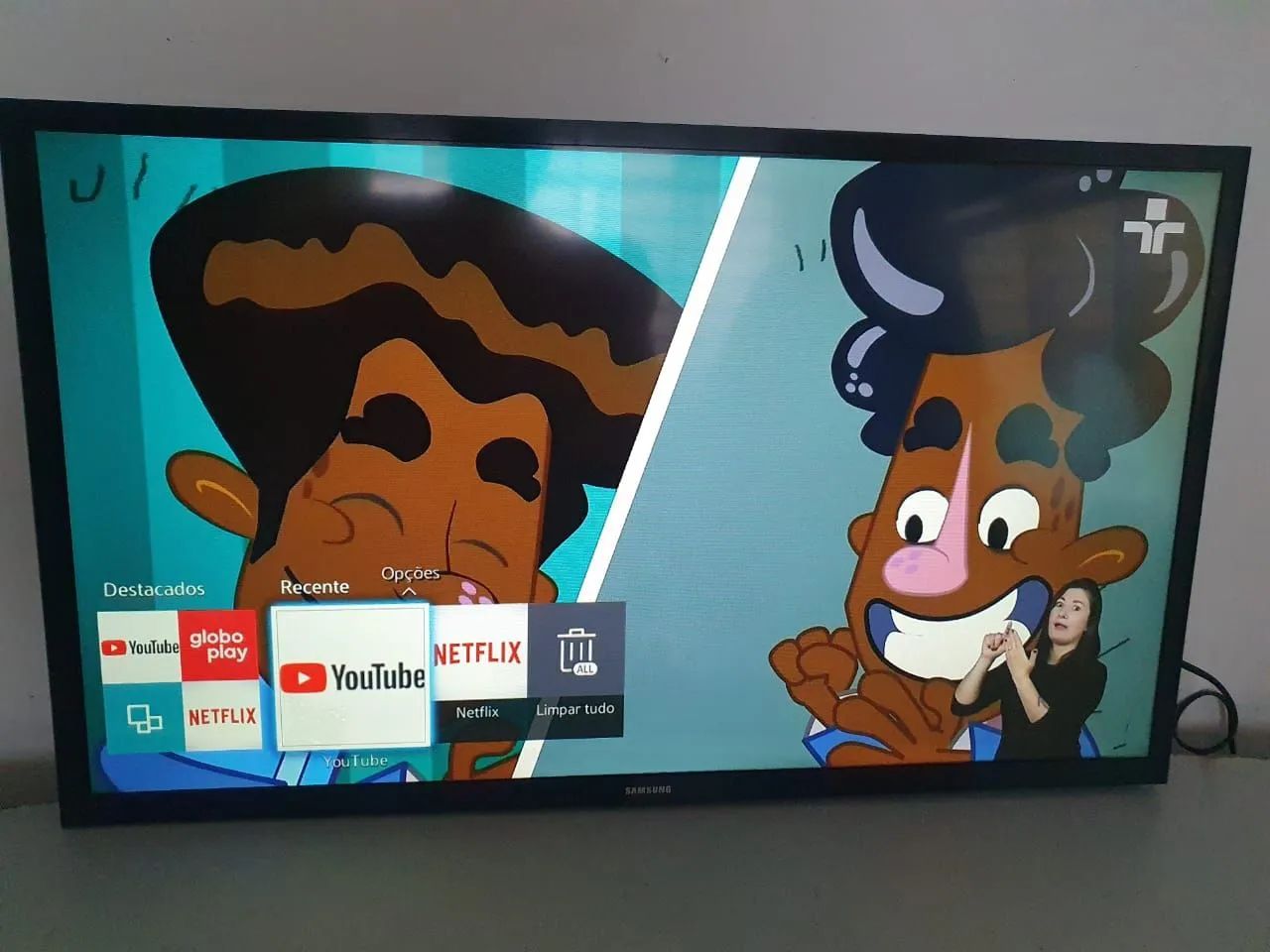Smart Tv Samsung Led 32 Polegadas Un32j4290AG Usada em Bom Funcionamento. - Foto 3