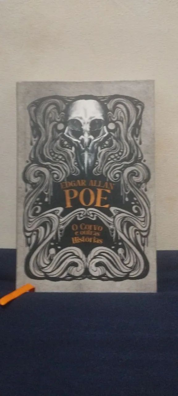 Livro O Corvo