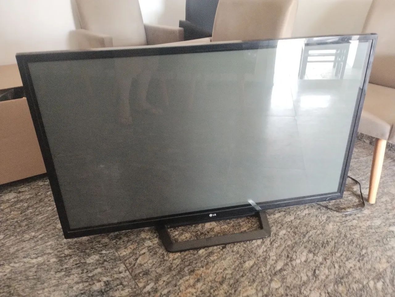 Tv 55 polegadas NÃO É SMART
