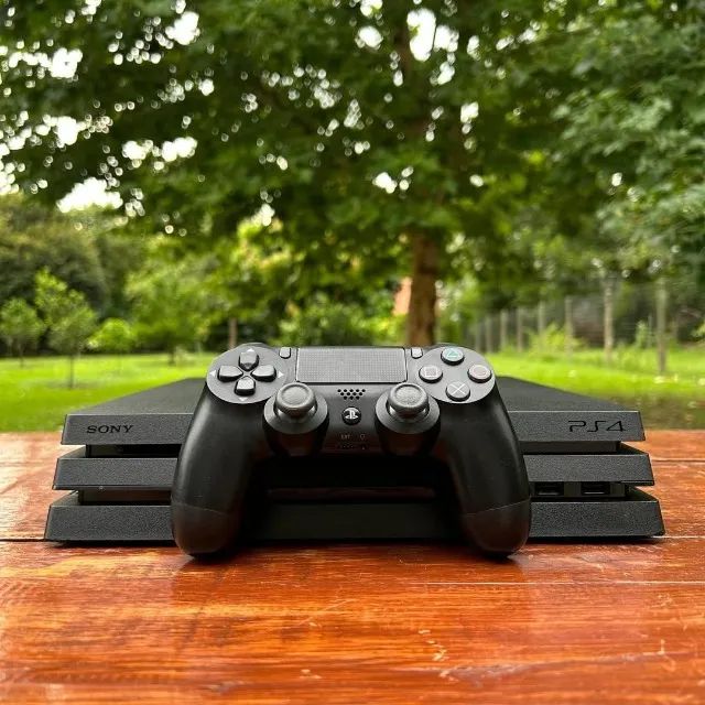 PS4 Pro 1TB Completo Na Caixa Com Jogo e Controle Original - Foto 3