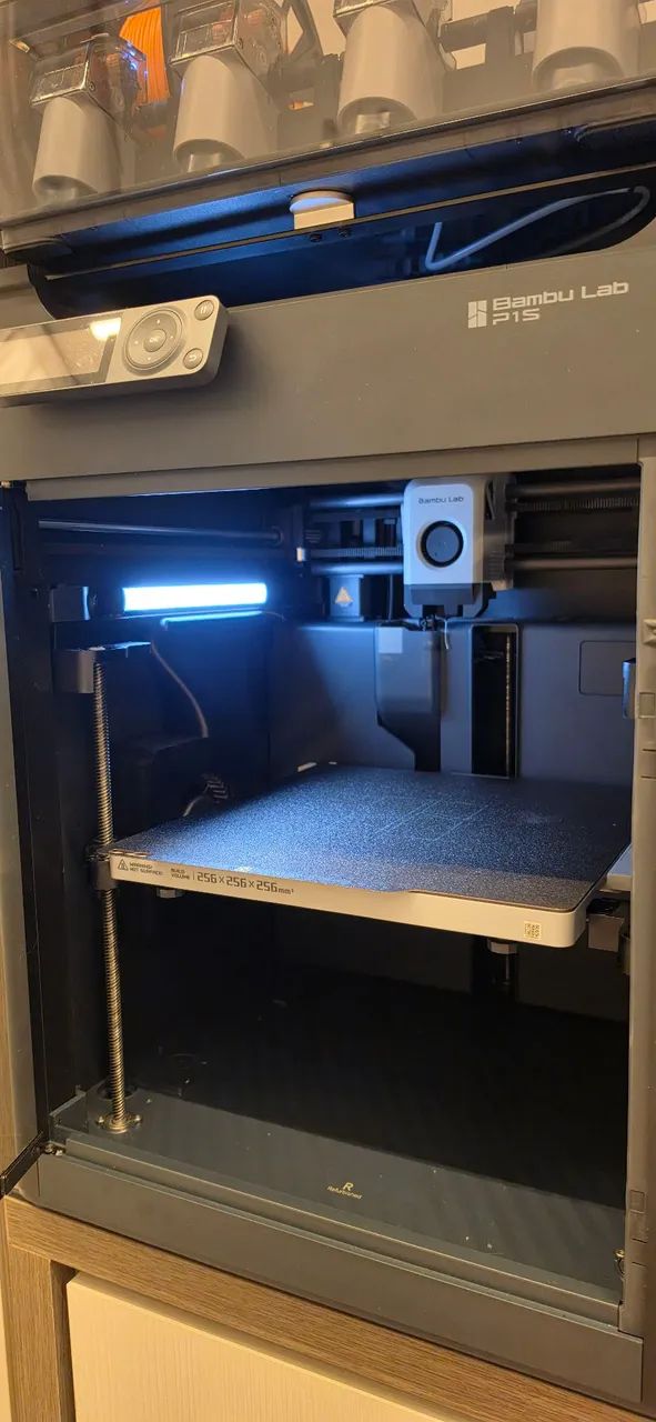 Impressora 3D Bambu Lab P1S - Foto 3