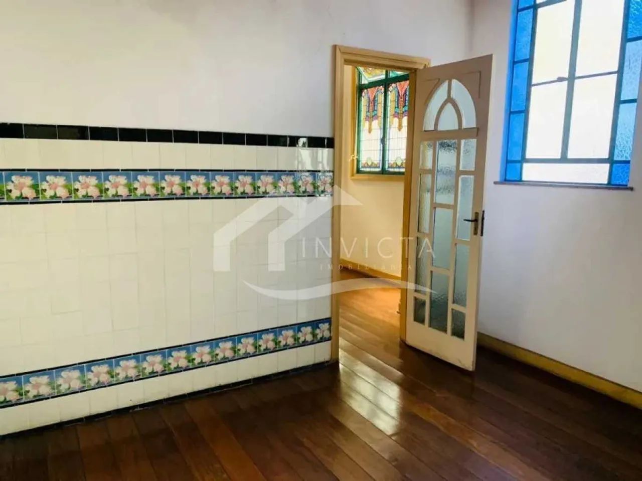 Sofisticação, exclusividade e uma vista privilegiada em meio ao verde. - Foto 4