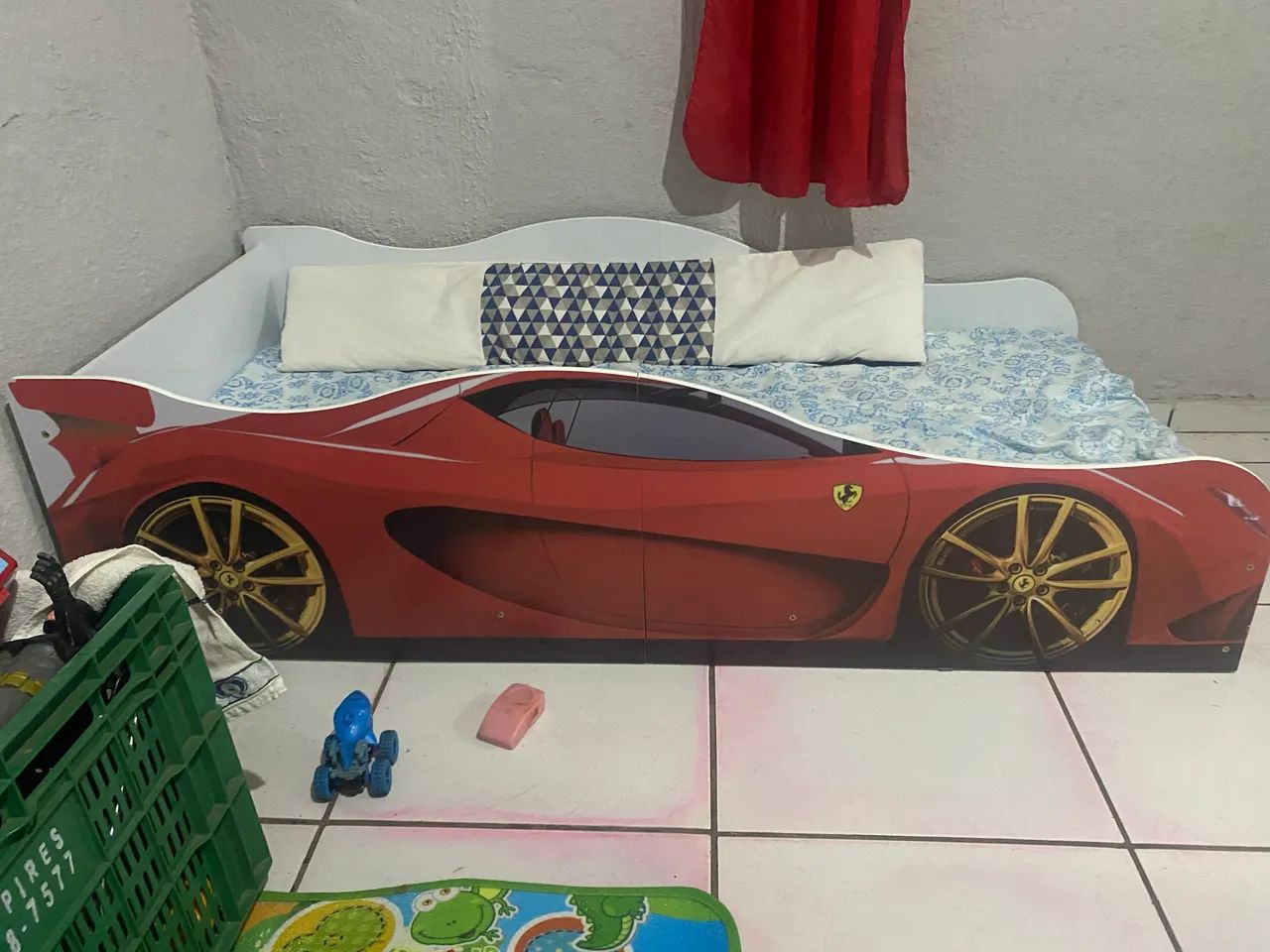 Cama mini de carros