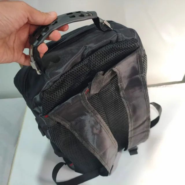 Mochila Ron Chang Preta - Foto 5