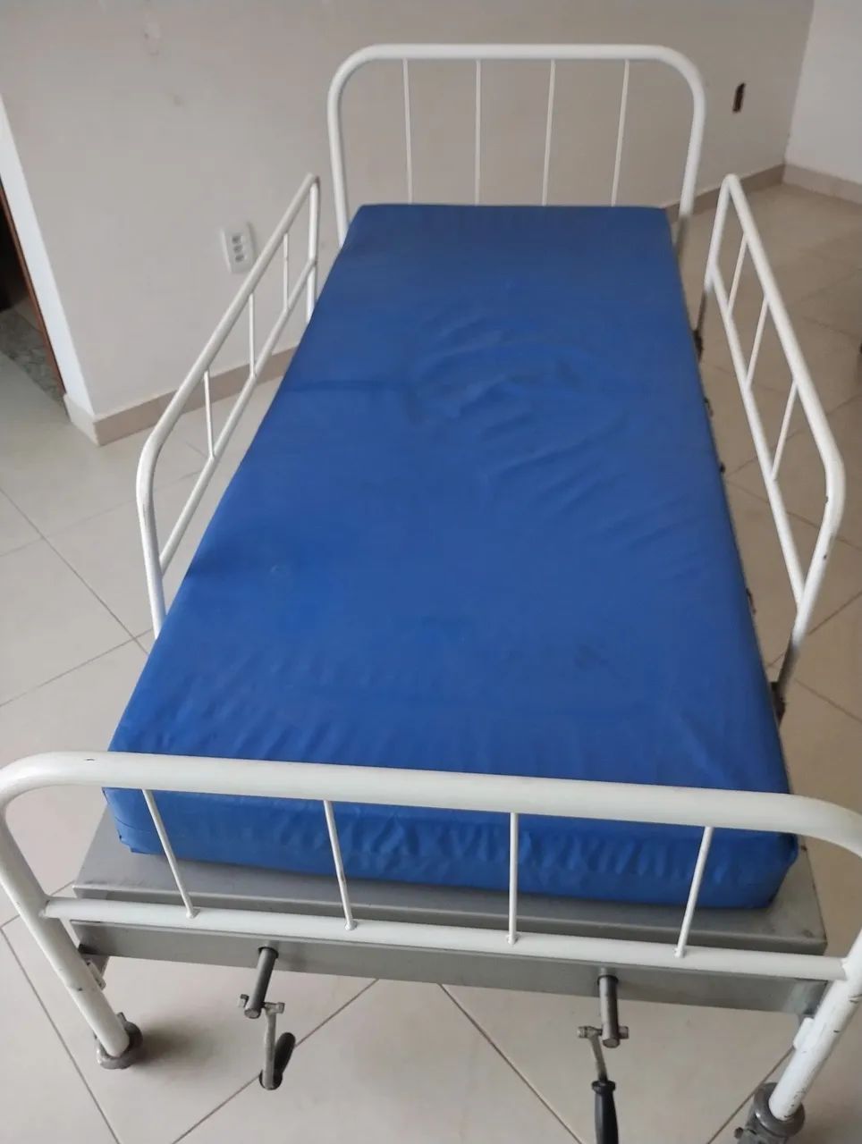 CAMA DE FERRO  - Foto 3