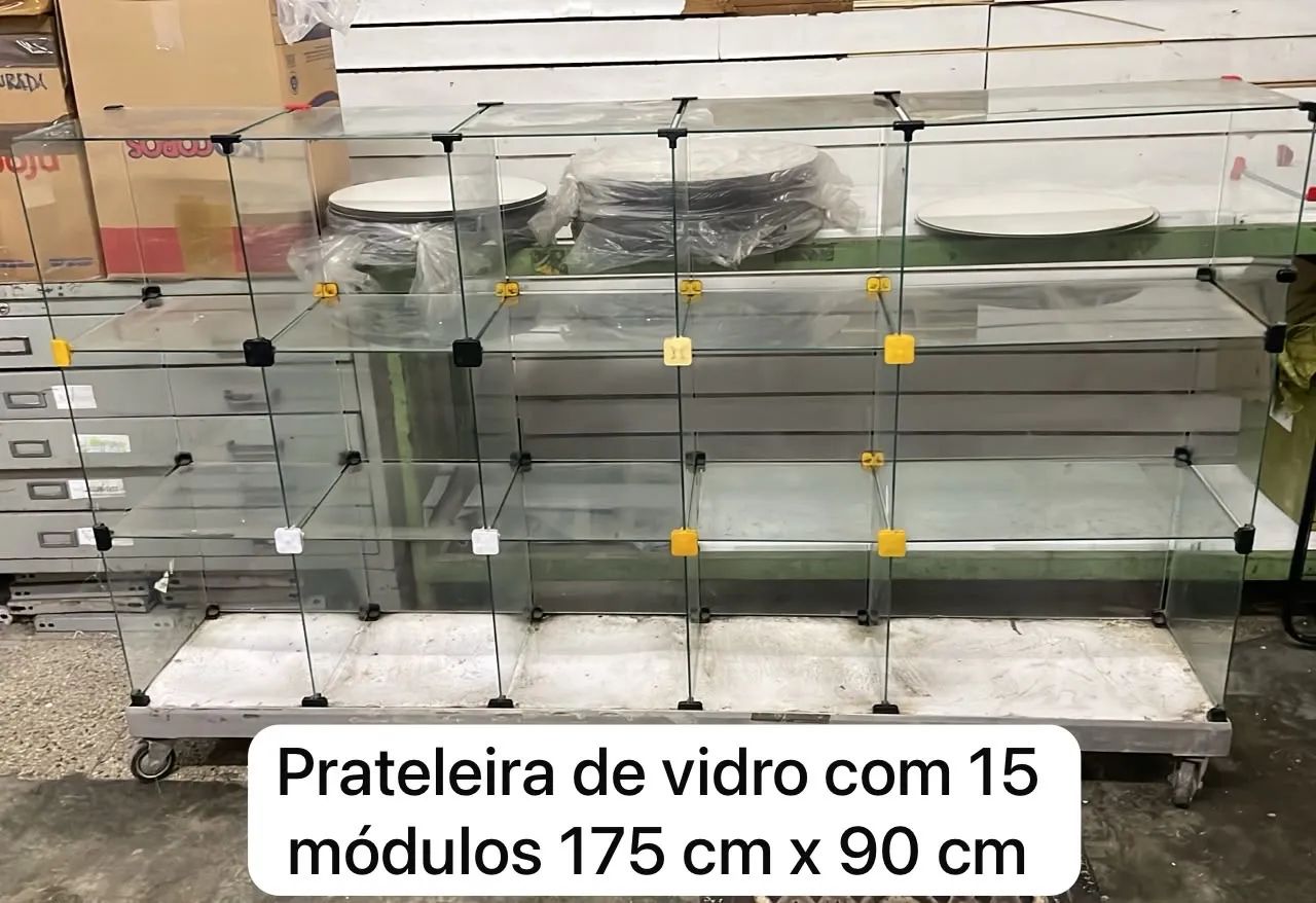 ESTANTE EXPOSITORA DE VIDRO PARA LOJA E COMÉRCIO - USADA - Foto 3