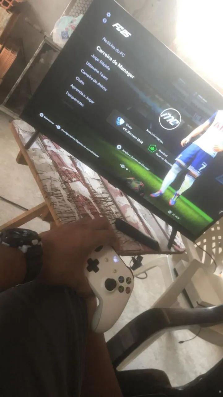 Xbox one 500GB , com dois controles  - Foto 4