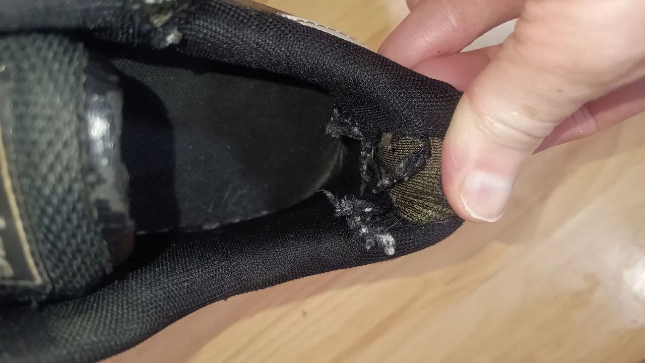 Tênis Adidas número 41 - Foto 3