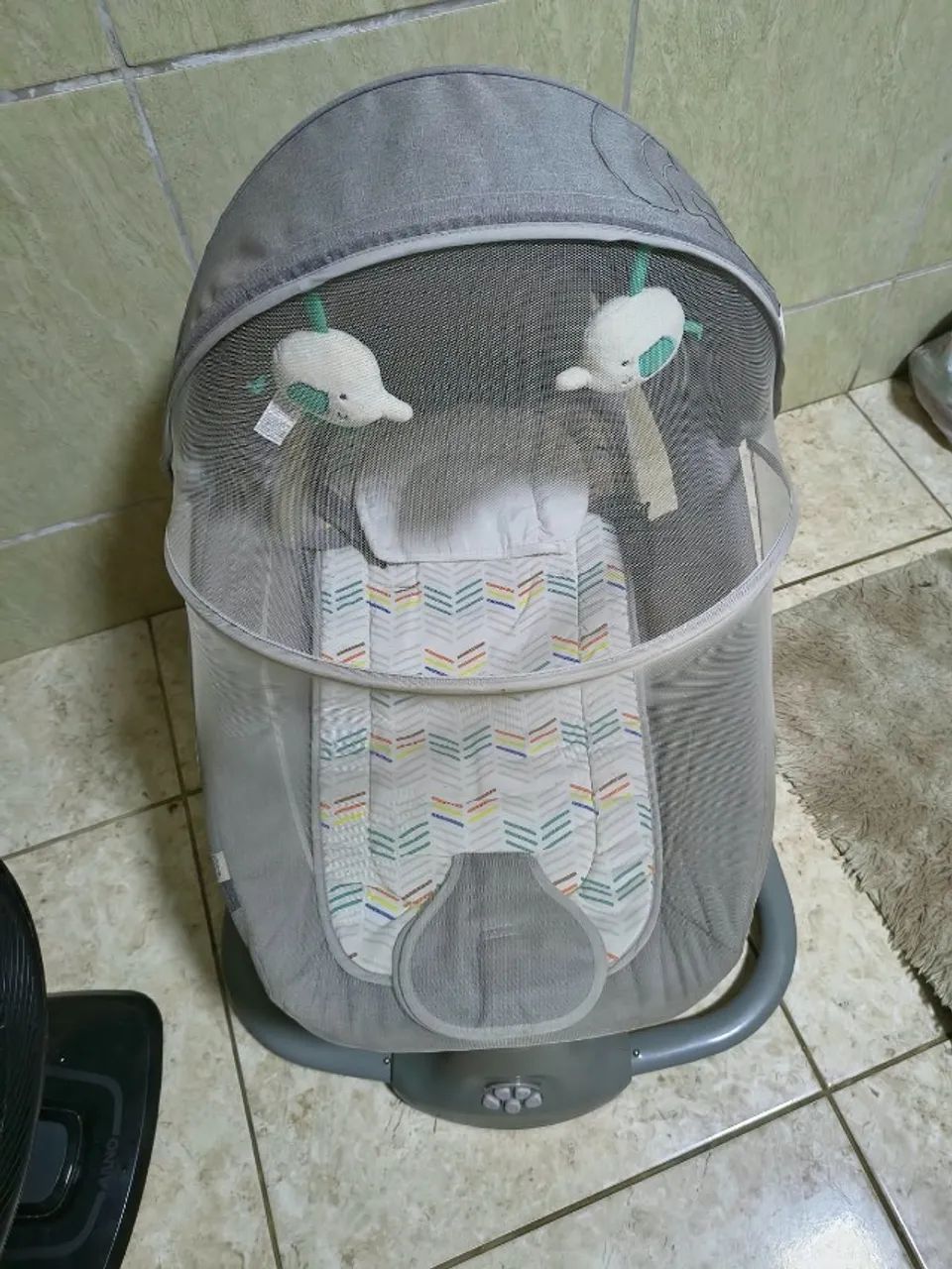 Cadeira de balanço ou Espreguiçadeira para bebê 