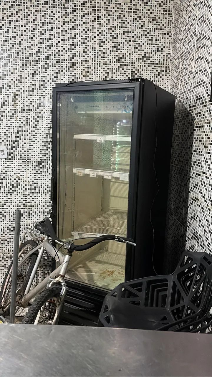 Vendo frizer vertical