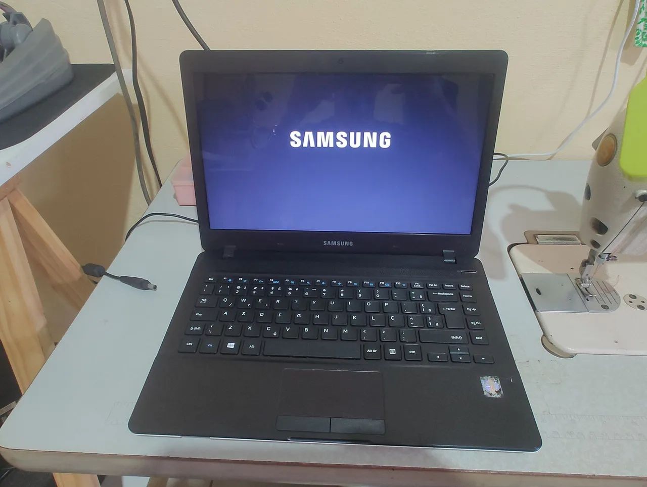Notebook Samsung bem conservado  - Foto 3