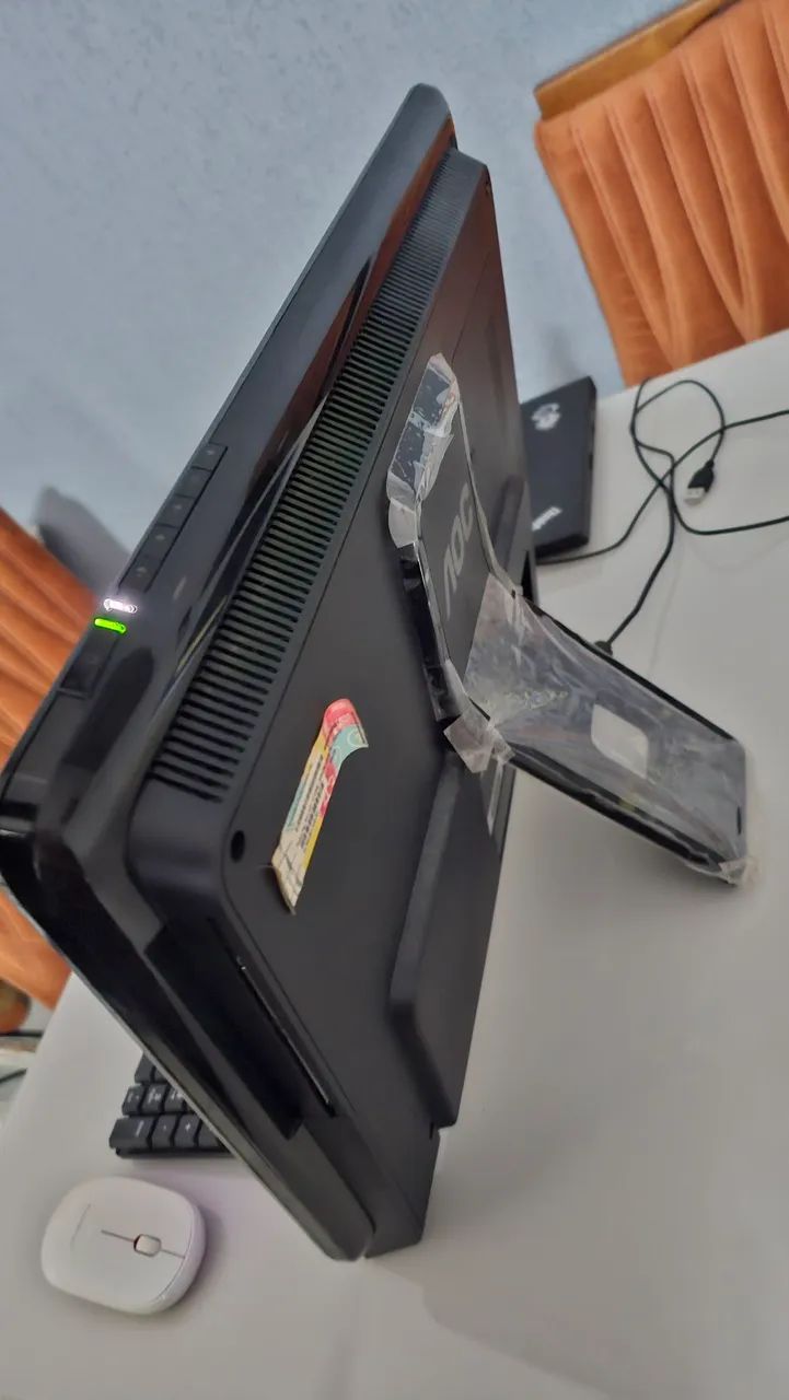 Pc Tudo em 1 AOC 20 POLEGADAS COM WINDOWS 8.1 PRO 8GB RAM TROCO POR TABLET OU IPHONE  - Foto 2