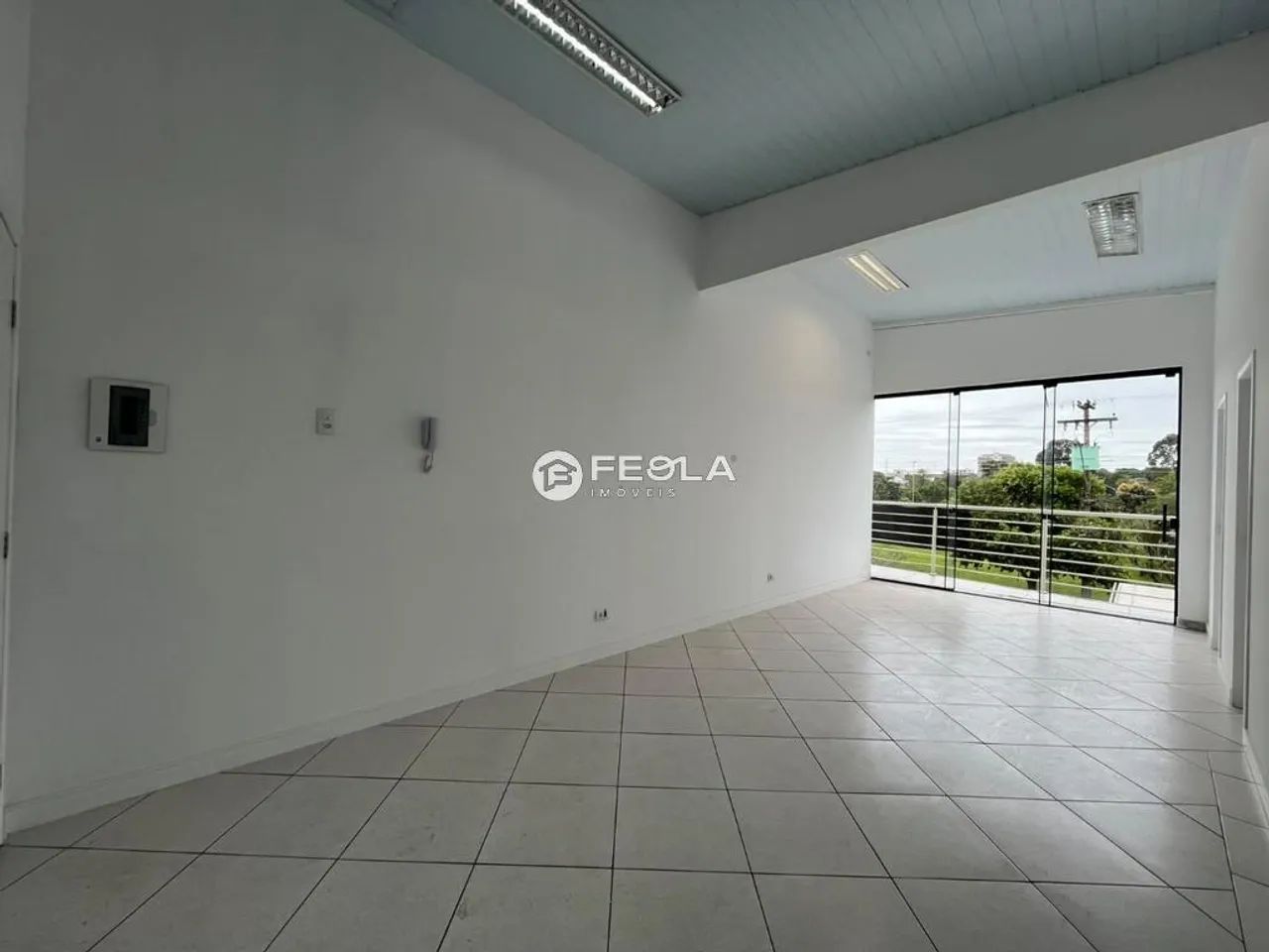 Sala para alugar em Santa Bárbara D'Oeste, Vila Ferrarezi, com 38 m²