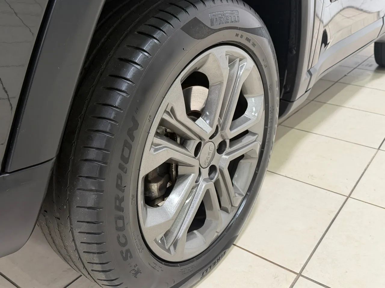 Jeep Compass Longitude 2.0 4X2 Flex 16V Aut. 2023 - Foto 4