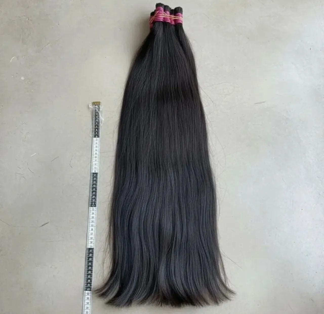 Cabelo Humano - 65cm e 240g