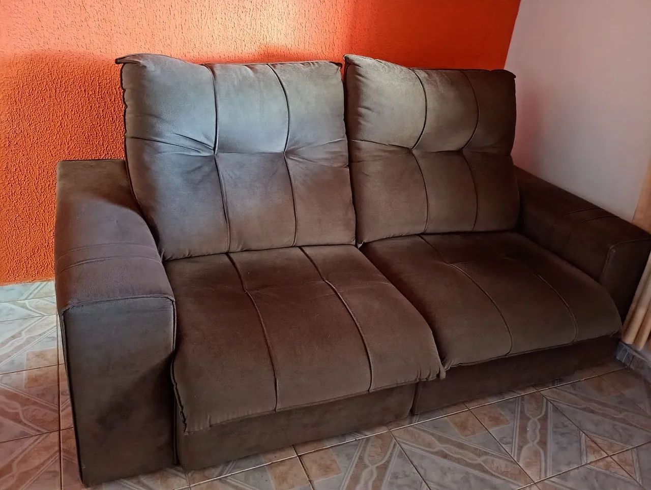 Sofá retrátil excelente  - Foto 2