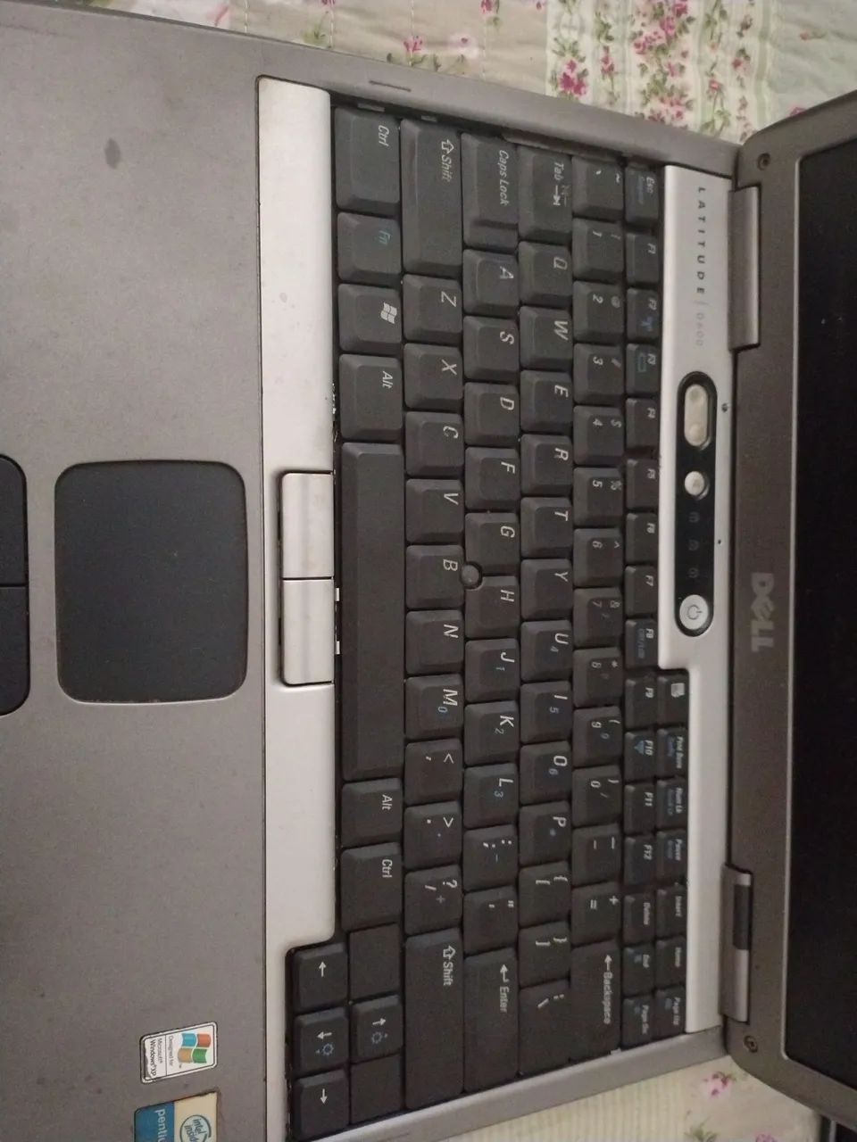 Notebook Dell Latitude D600 - Foto 5