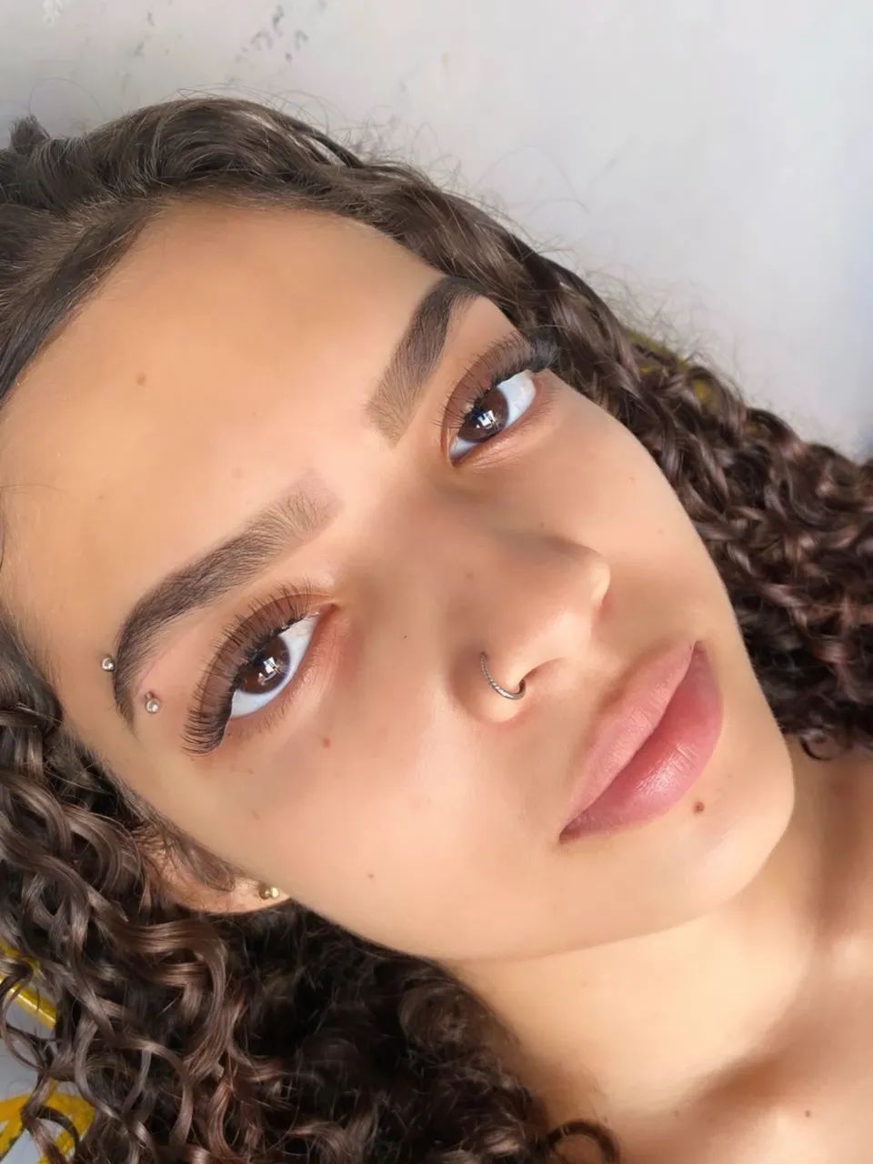 Ofereço serviços de design de sobrancelhas - Foto 5