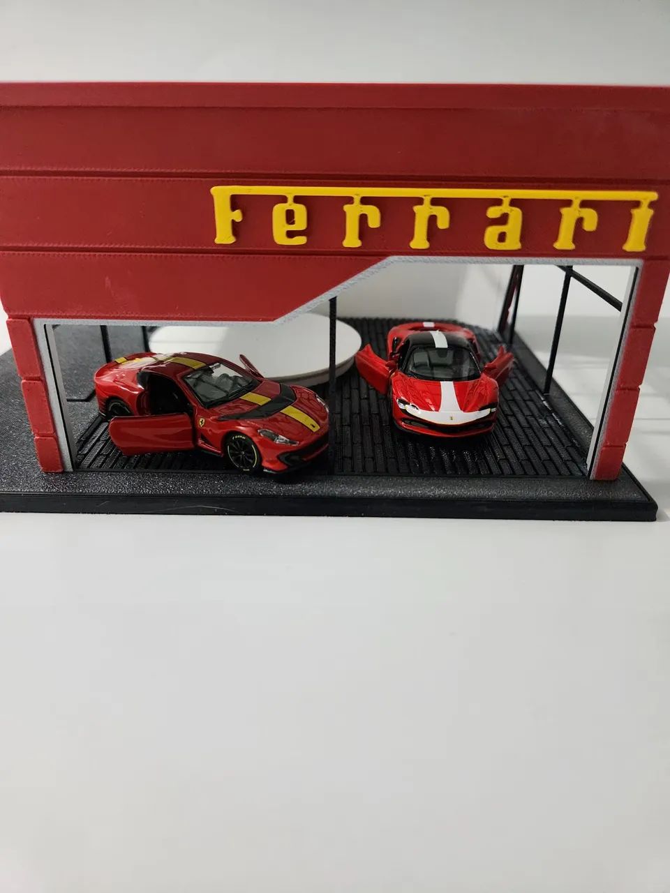 Ferrari miniatura 1/64 carrinho colecionável  - Foto 5