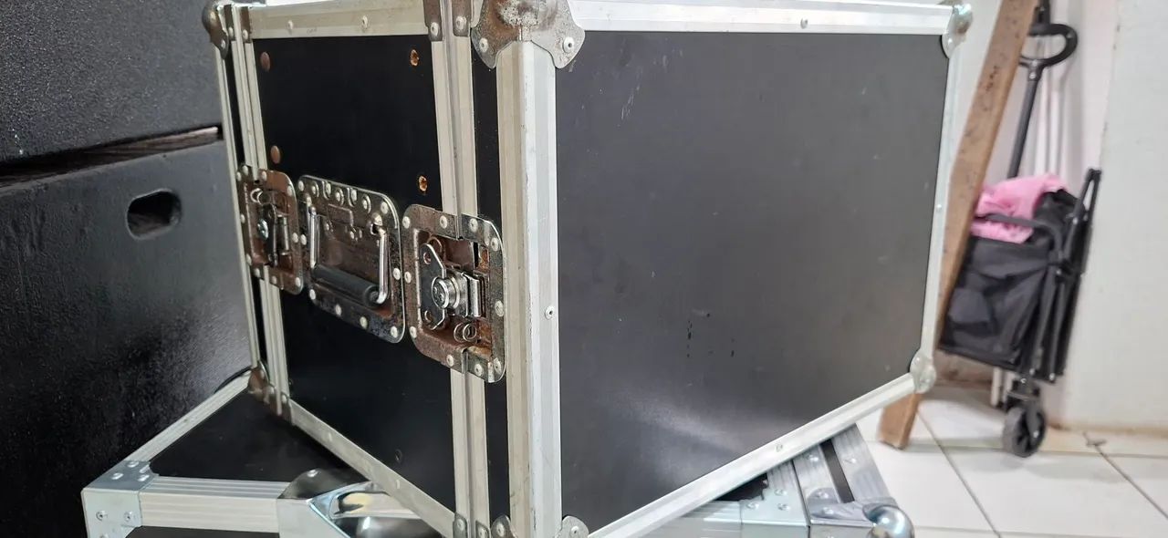Case rack para periféricos 6u