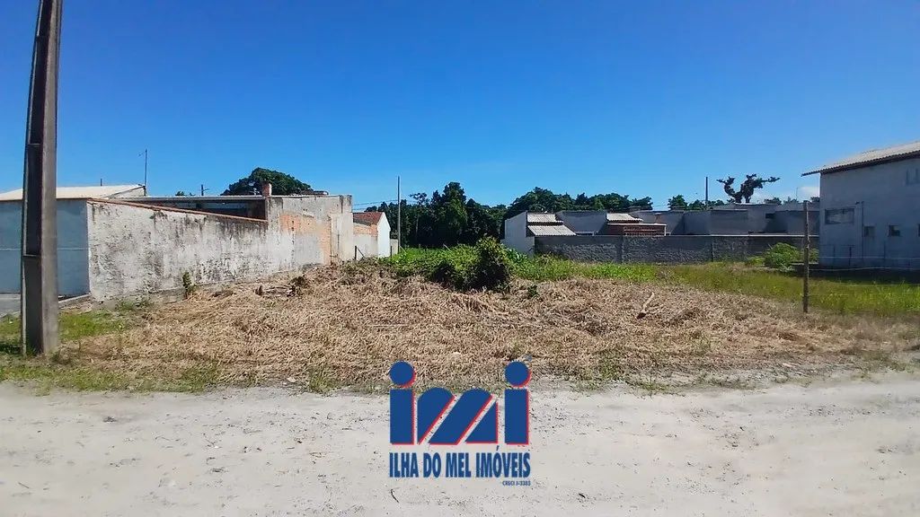 Terreno em Praia de Leste