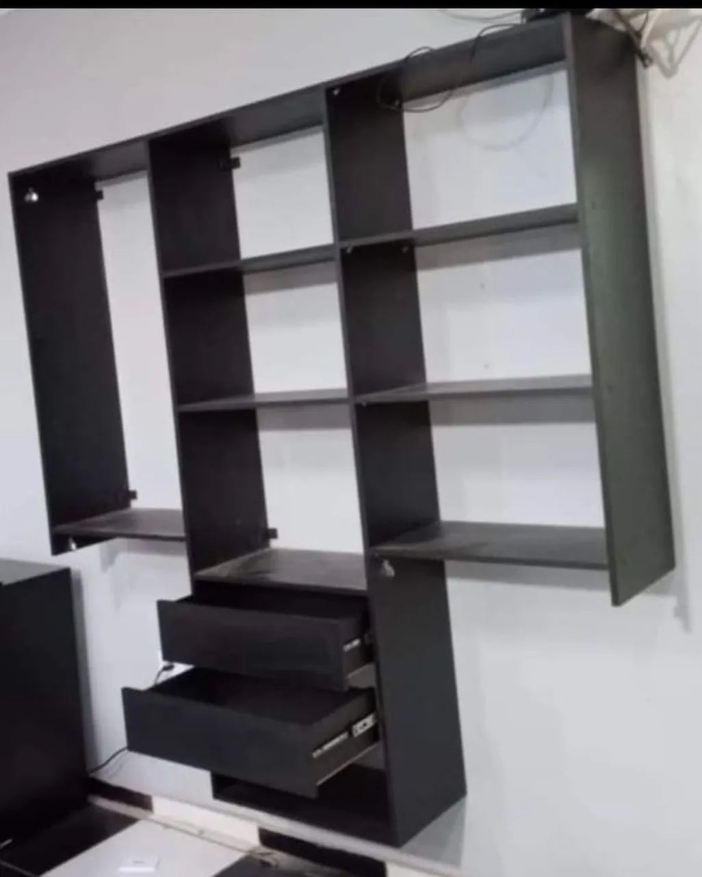 CLOSET SUSPENSO COM 2 GAVETAS MDF NOVO  - Foto 2