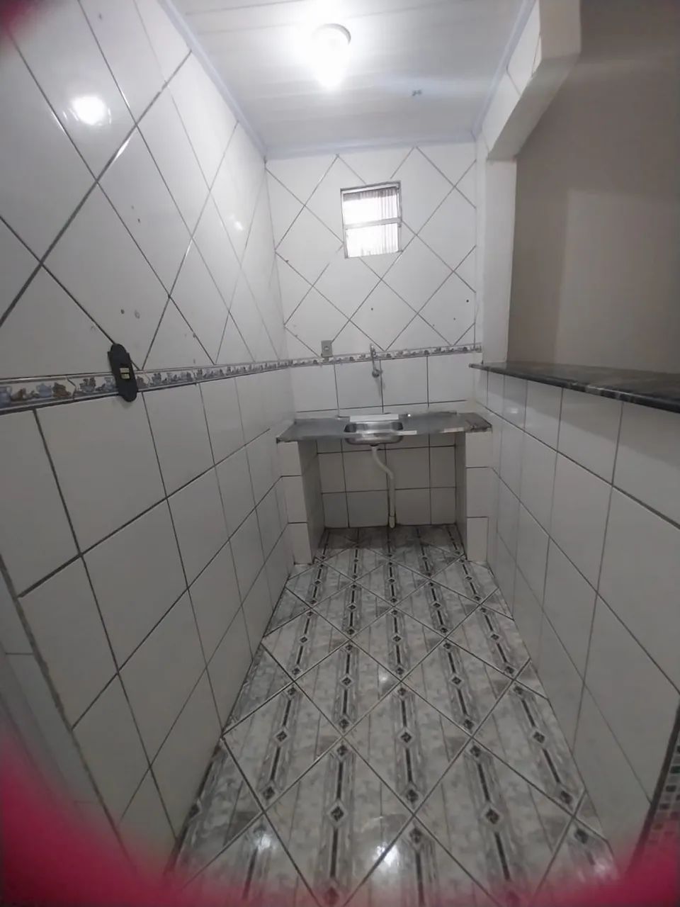 Casa bem localizada próximo de tudo - Foto 2