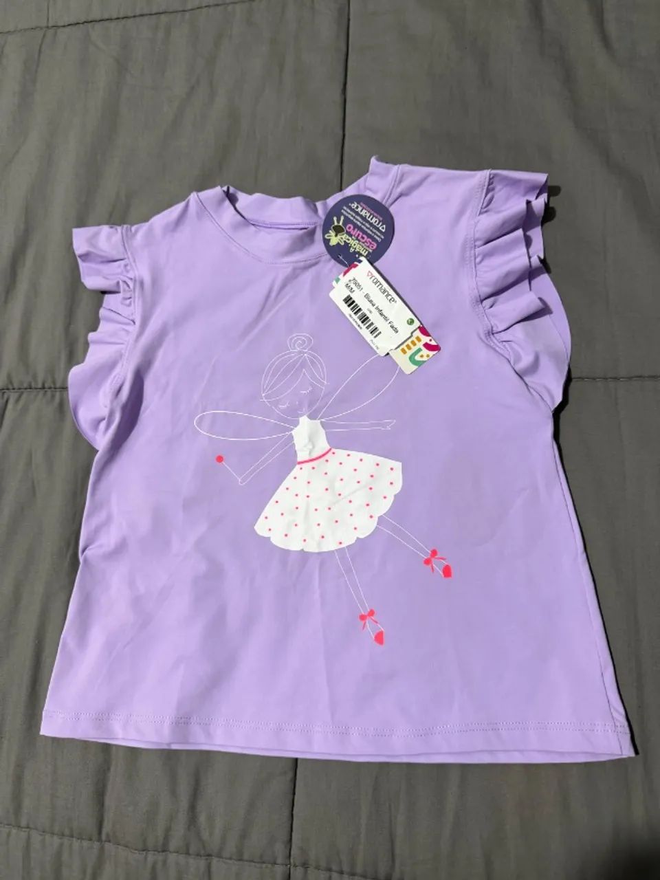 Roupas infantis romance