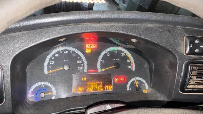 MB ACELLO 815 2013 - Foto 4