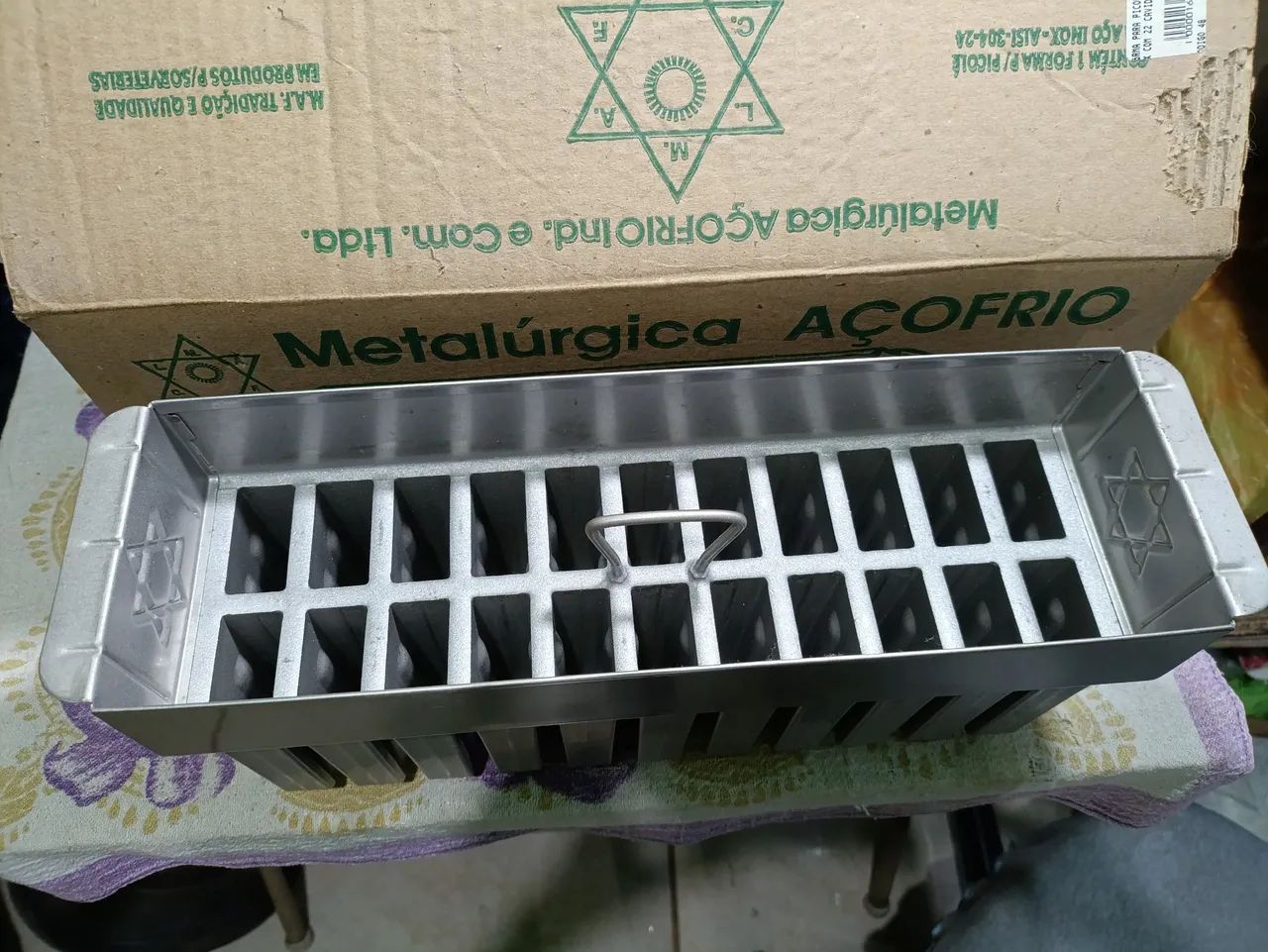 Forma de picole inox 22 cavidades - Foto 3