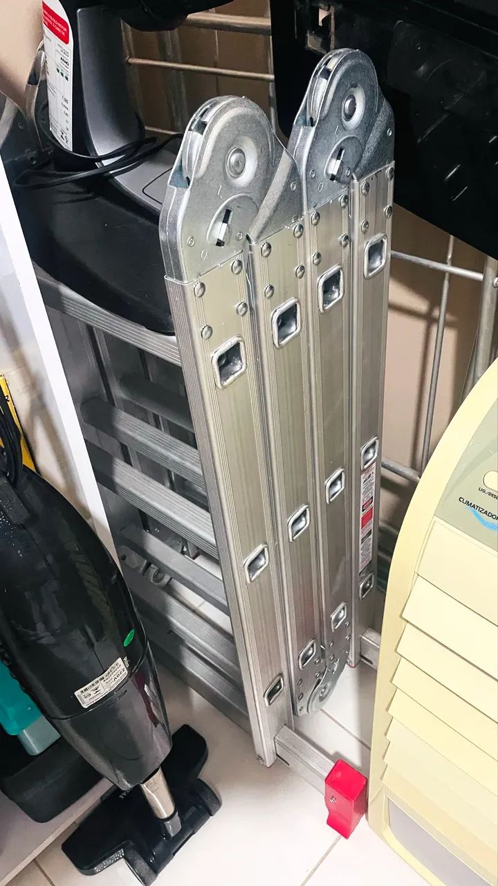 Escada nova nunca usei 