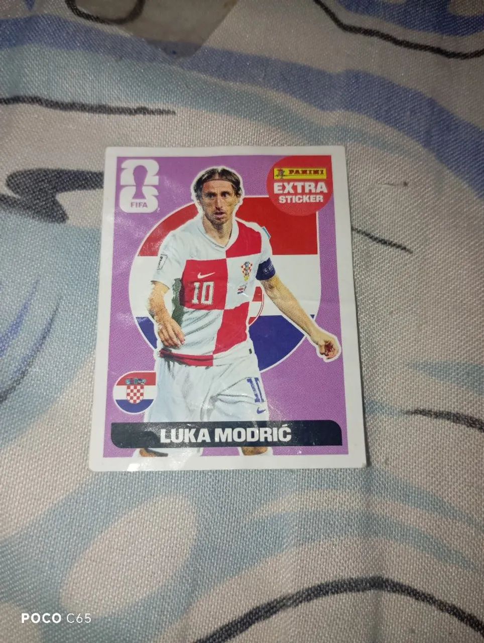 Ele tá bom dentro de um saco pequeno 