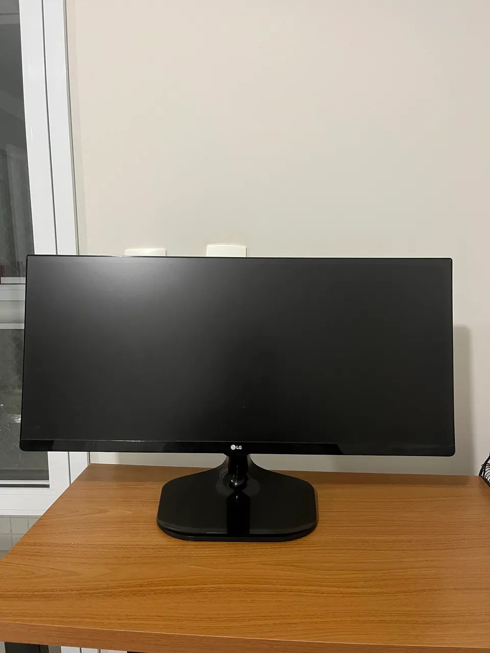 Monitor LG 25UM58