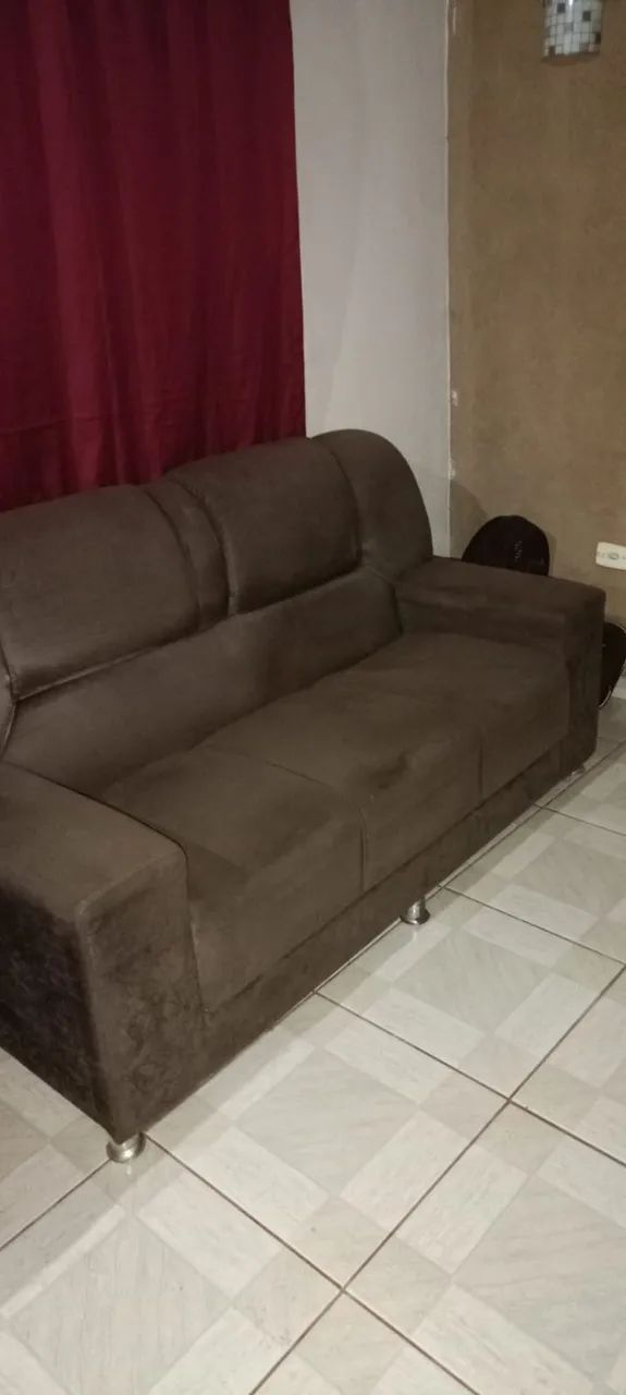 Sofá de três lugares - usado