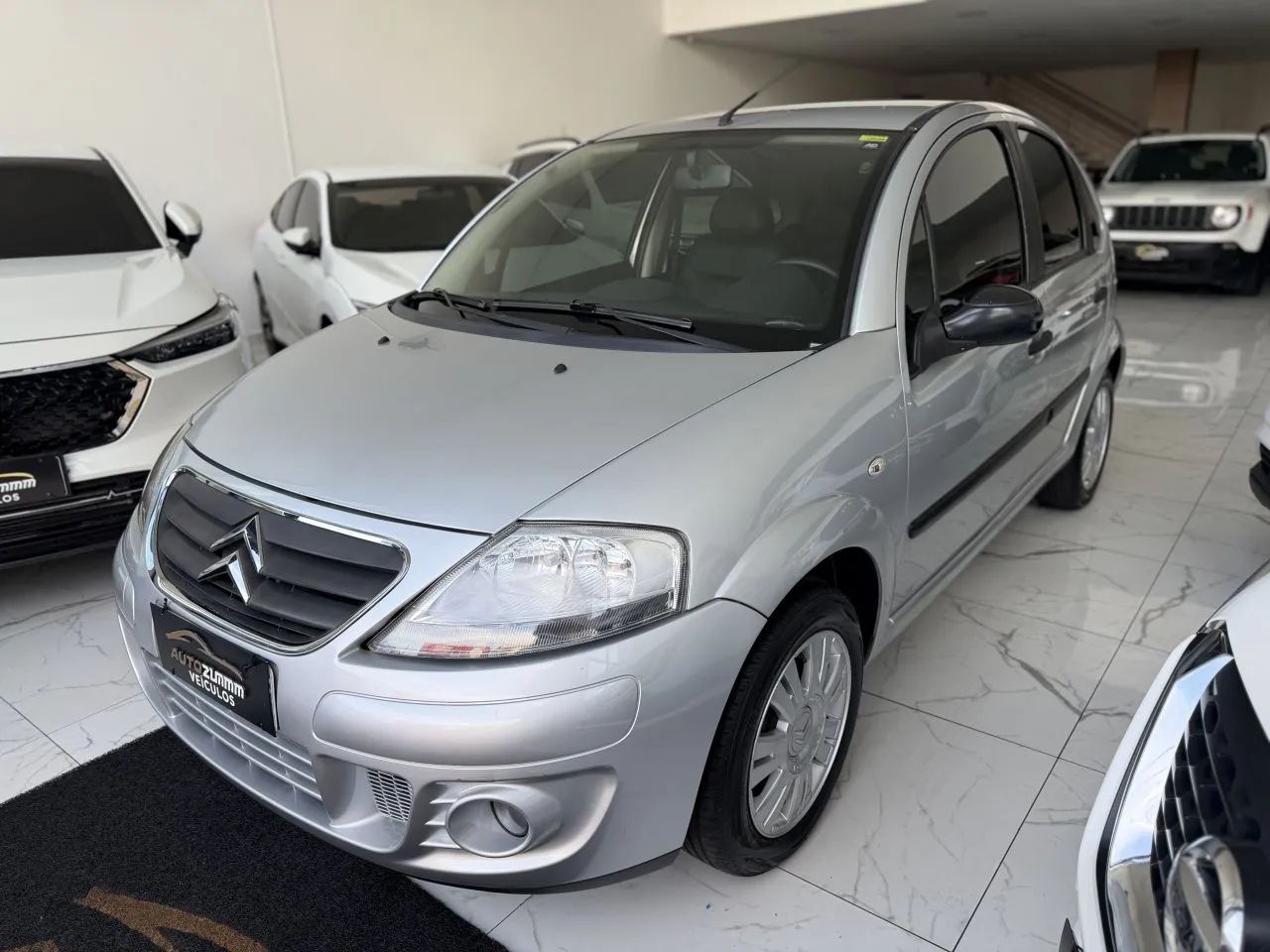 Citroen C3 GLX 1.4/ GLX Sonora 1.4 Flex 8V 5P 2011
