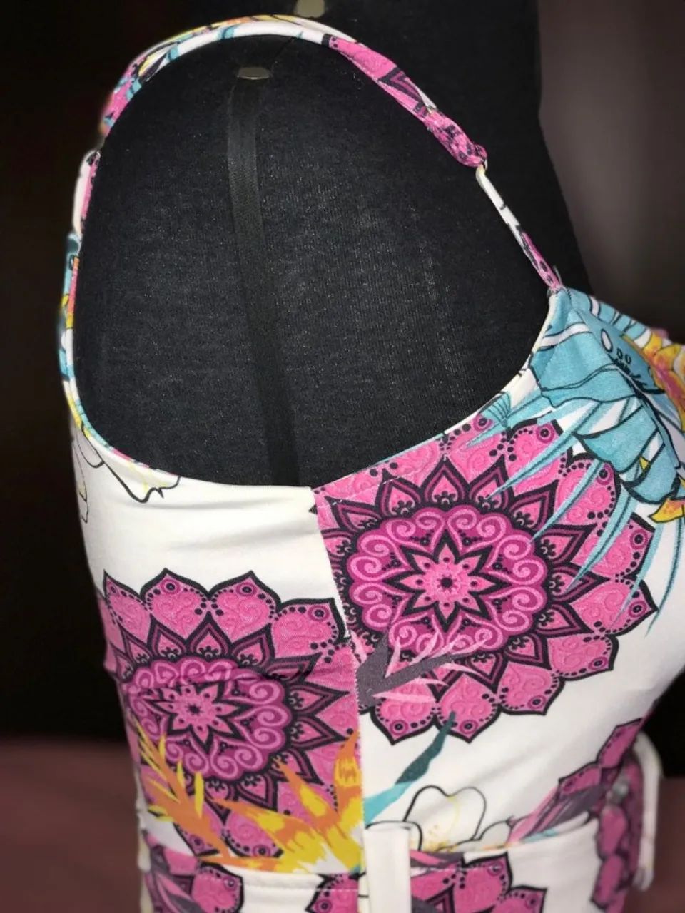 Vestido Curto Rodado com Bojo e Cinto Removível - Foto 5