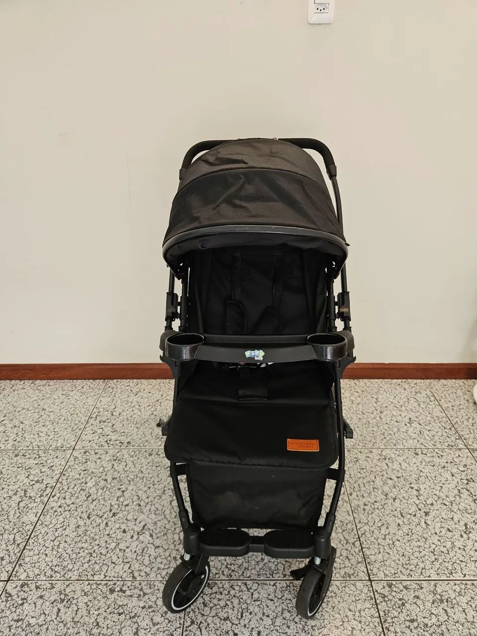 Carrinho de bebê MAXIBABY yougo - Foto 2