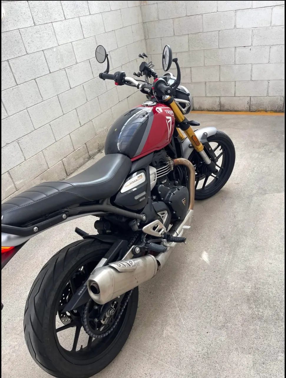 Triumph 400  - Foto 5