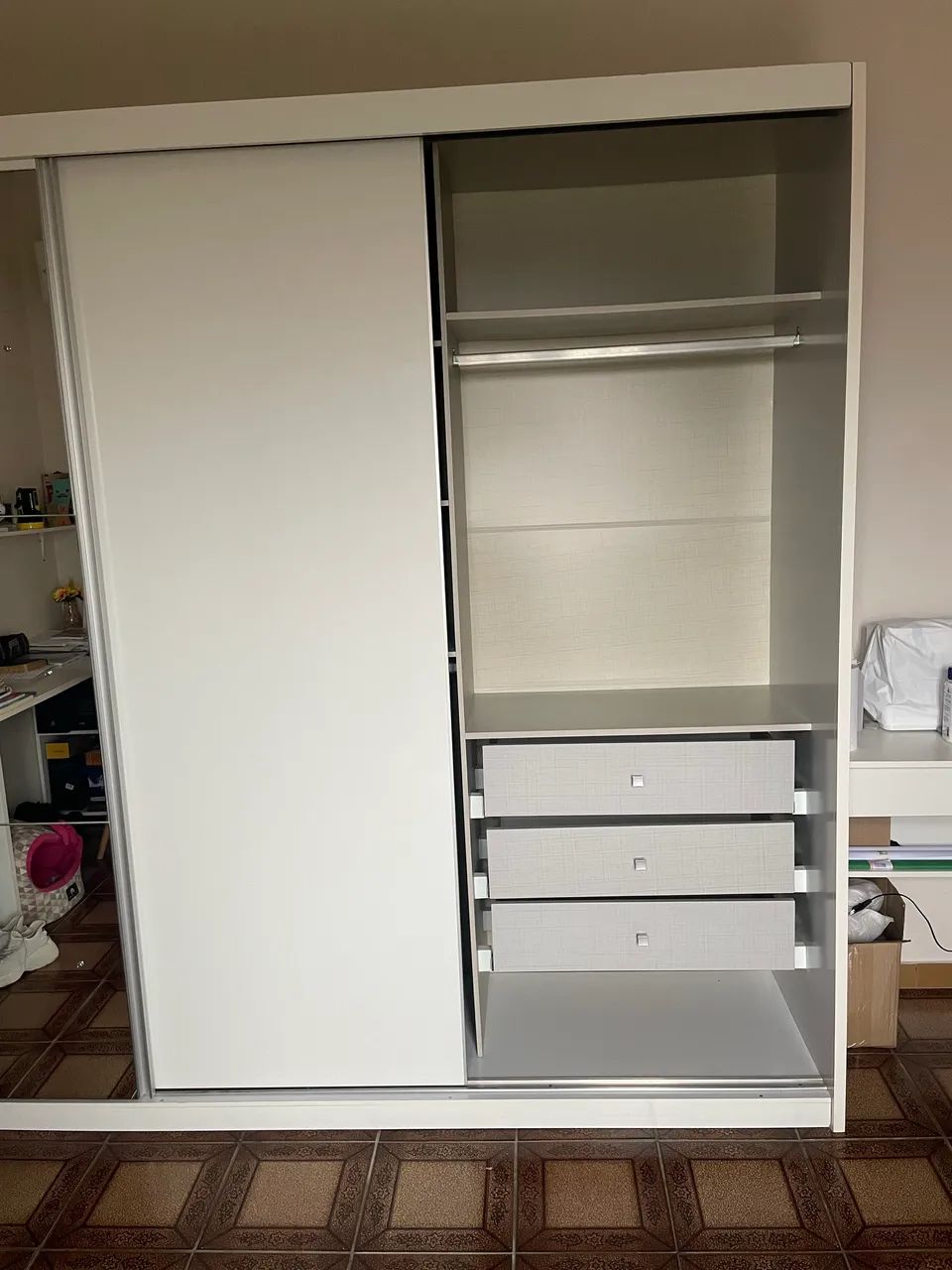 Guarda-Roupa de Casal 